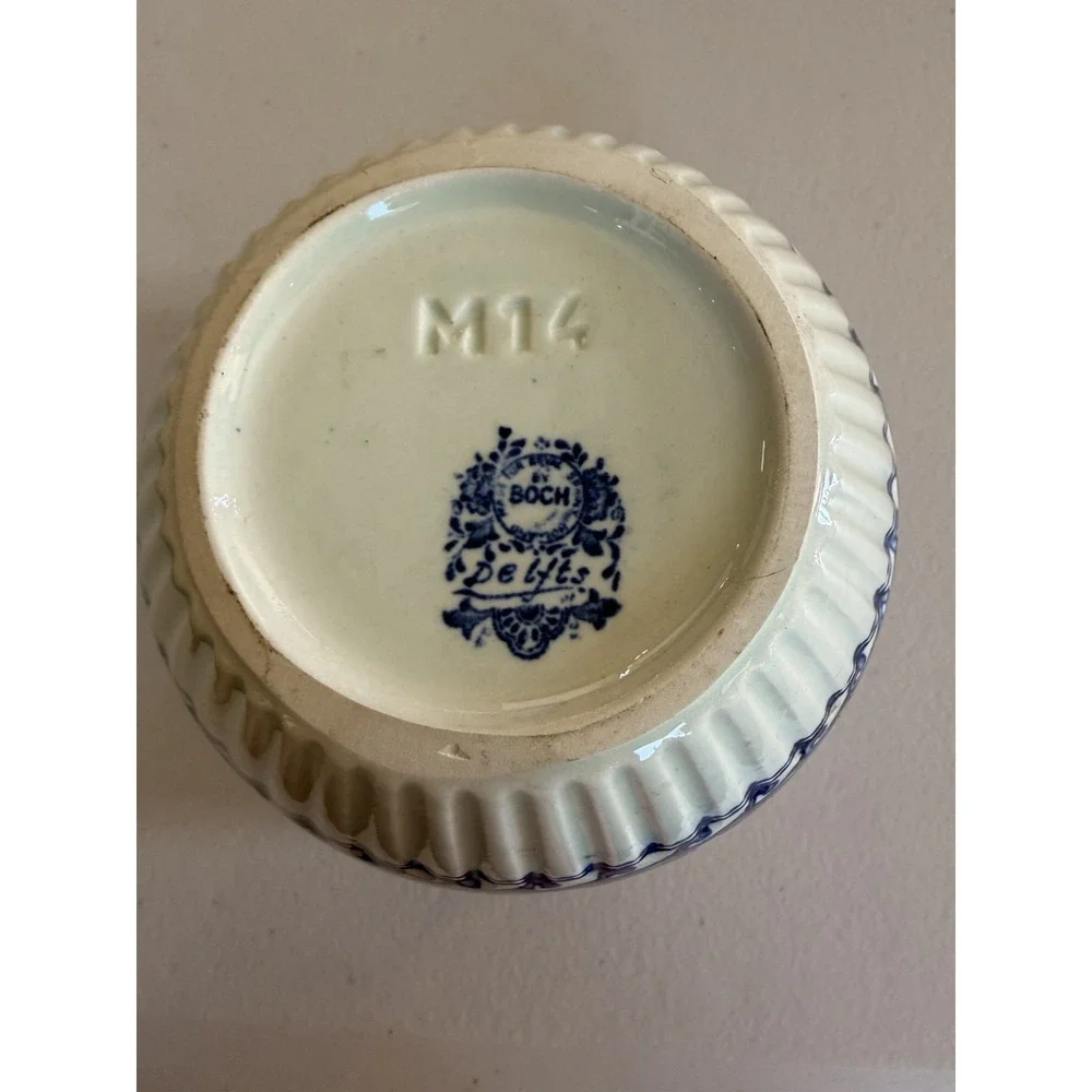 Vintage Royal Sphinx Boch Delfts Blue White M14 Planter Cachepot Jardiniere Pot